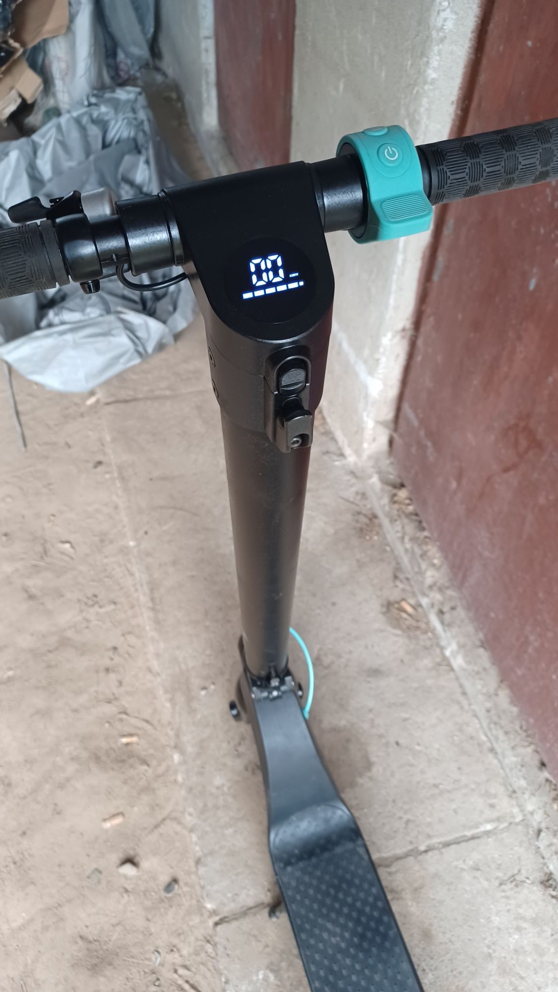 Hulajnoga elektryczna  blaupunkt 808