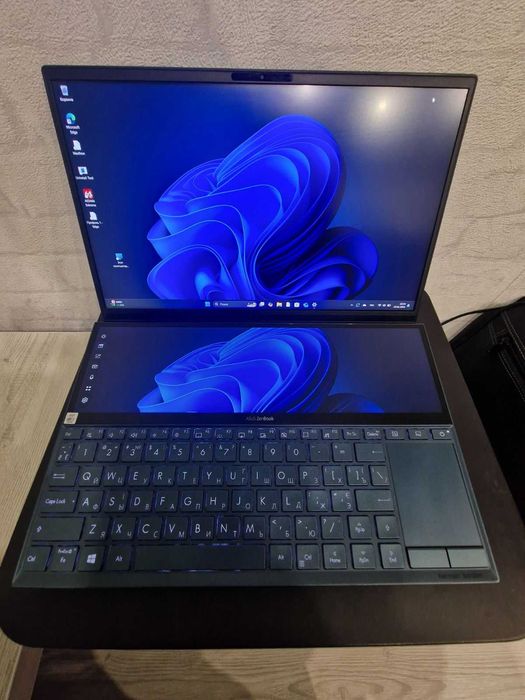 Ноутбук Asus(Асус) модель ux481x синій колір