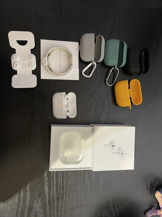 AirPods Pro (2nd generation)