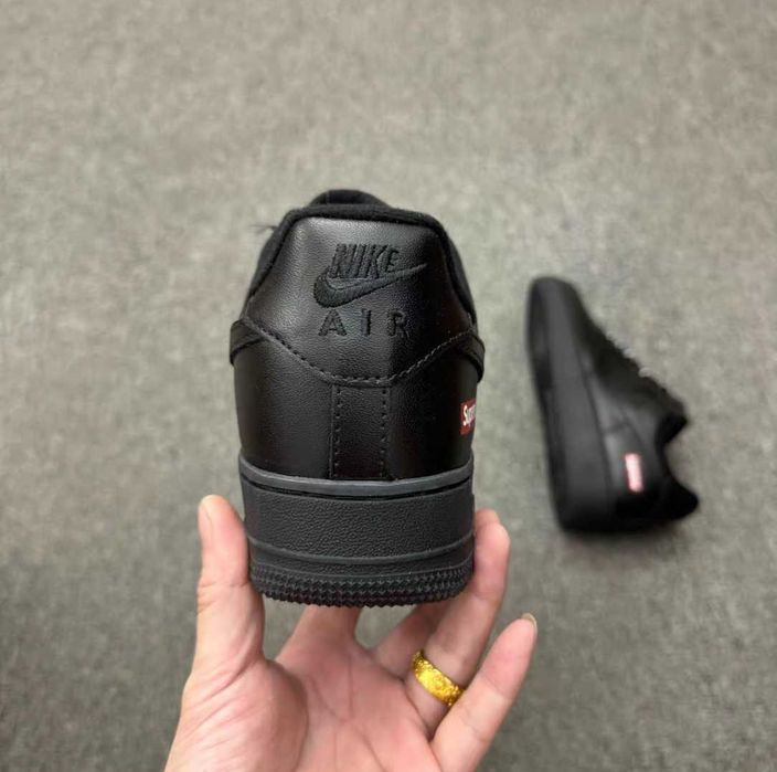 "koszykówki" Nike_Air_Force_1_Low_Supreme_Black_R.36.5