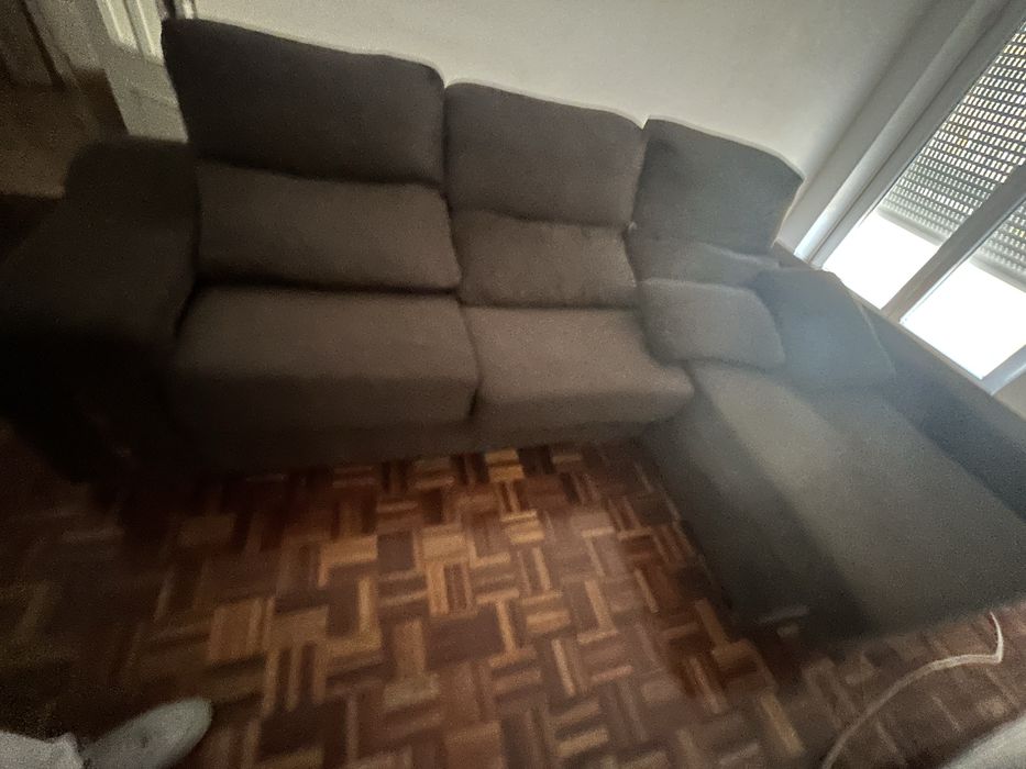 Sofa em L castanho