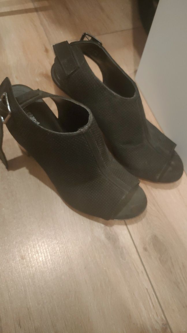 Buty 39 Deichmann