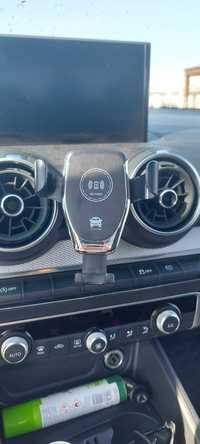 Uchwyt na telefon z ładowanie bezprzewodowym Audi Q2