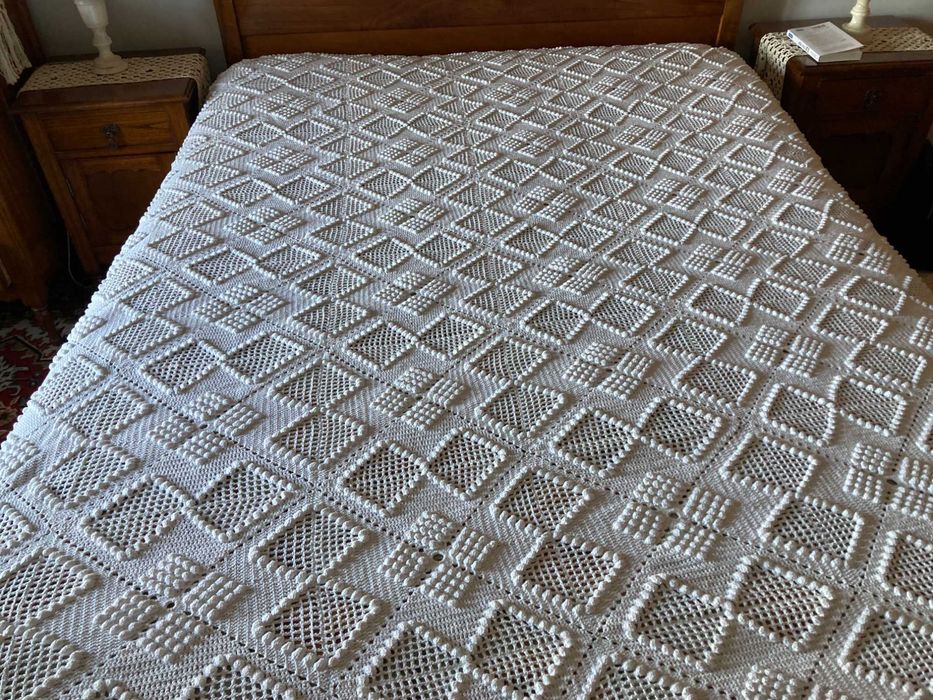Colcha de algodão para cama de casal feita à mão