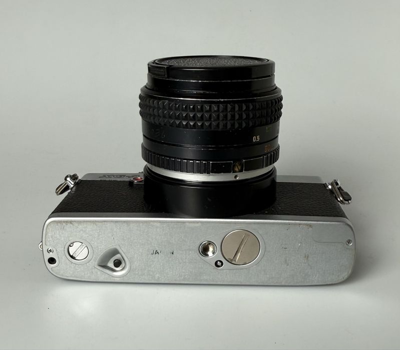 Плівкова Minolta Xg-A з обʼєктивом Minolta Mc Rokkor-Pf 50/1.7 md