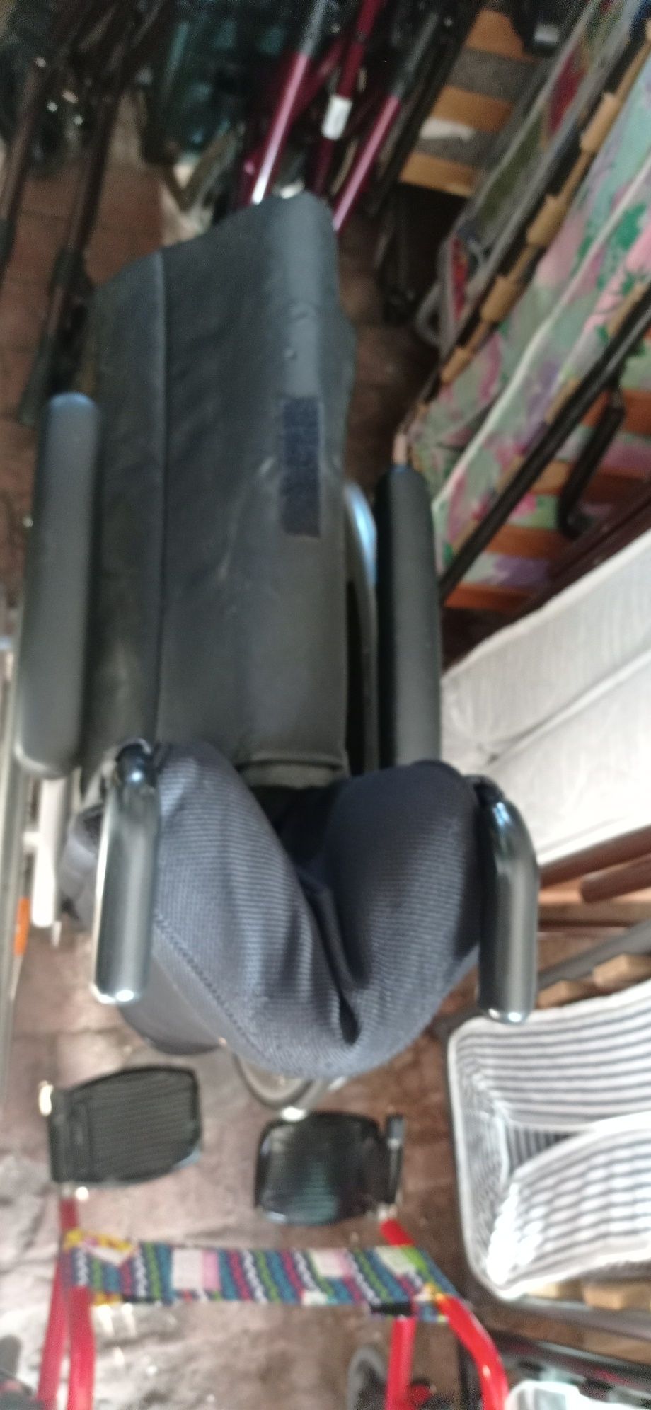 Jak nowy wózek inwalidzki pół aktywny Sopur Neon