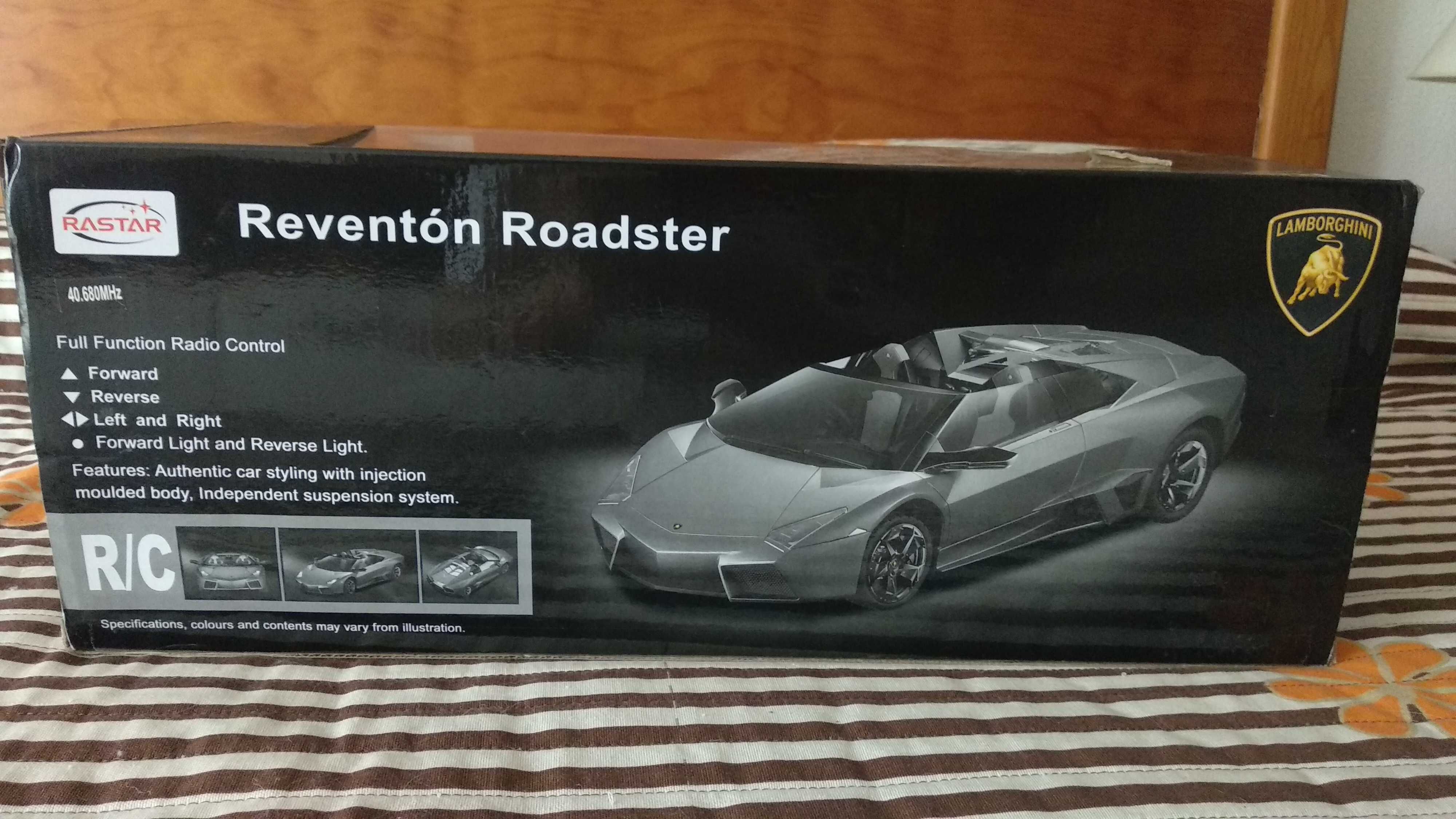 Lamborghini Reventón Roadster Réplica Detalhada [Rastar, Escala 1/14]