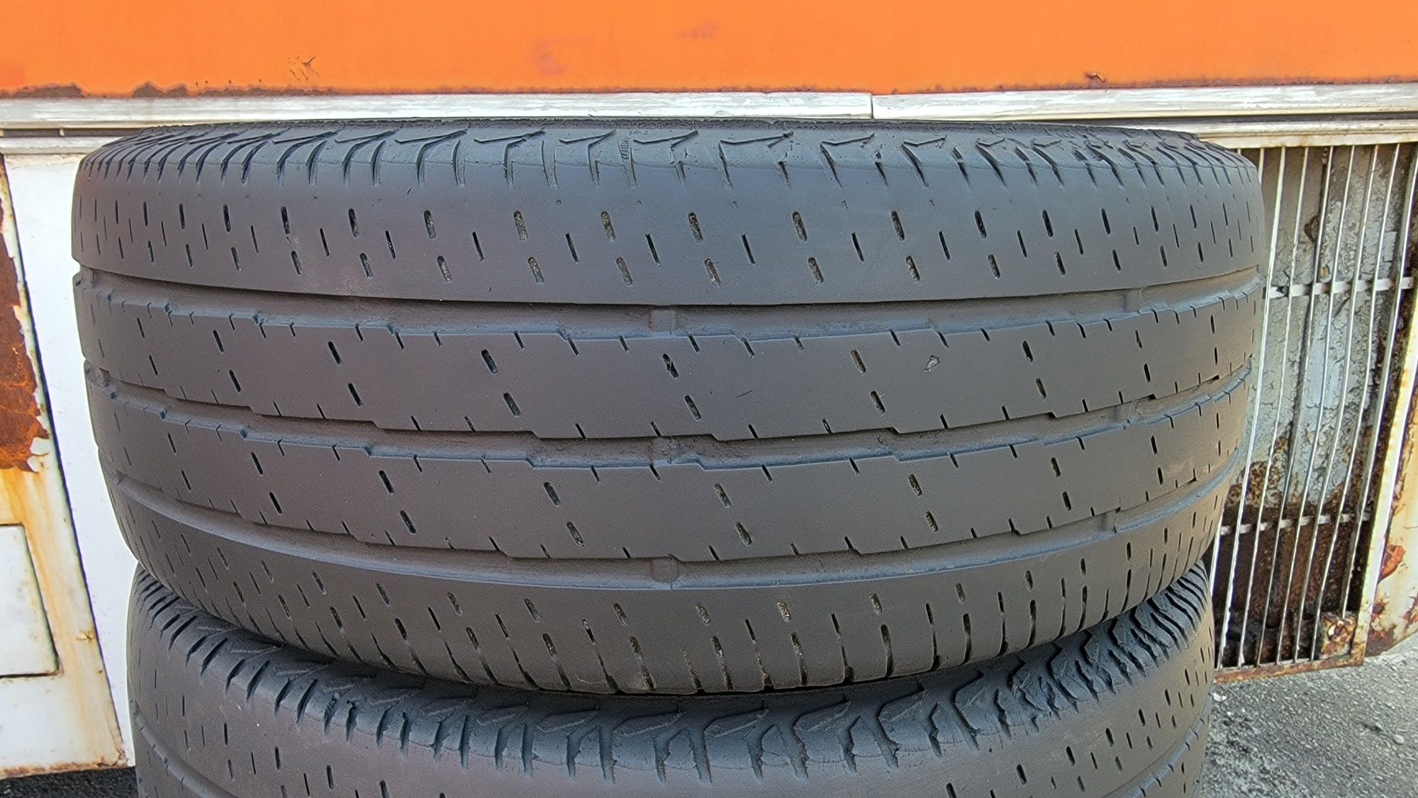 Автошины 235/65r16c резина Continental шины летние