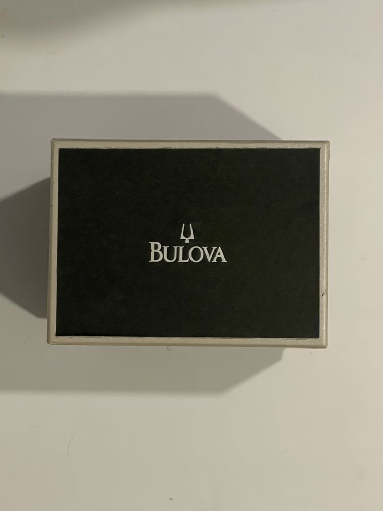 Годинник Bulova Crystal Quartz Black