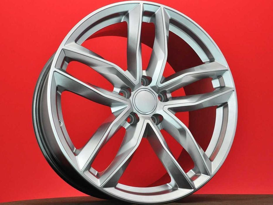 Srebrne felgi R22 5x112 Audi Q7 SQ7 E-Tron S8 SQ5