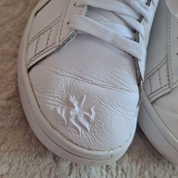 Buty sportowe damskie Puma 37 białe