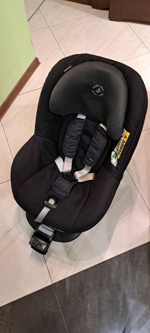 Sprzedam fotelik maxi cosi pearl