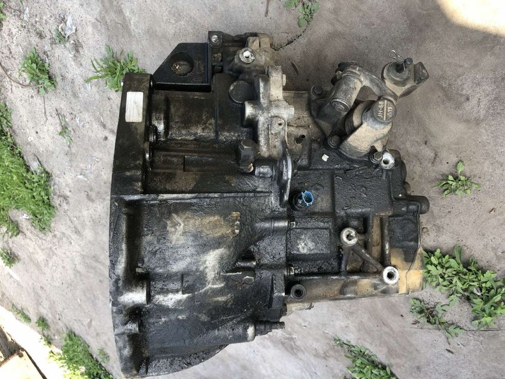 Коробки передач механика renault trafik, vivaro,primastar 1,9 Tdi