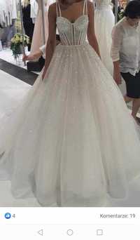 Zjawiskowa suknia ślubna typu księżniczki