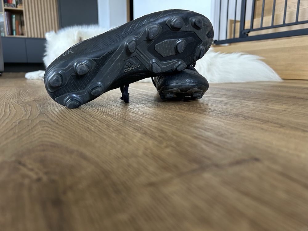 Korki adidas predator