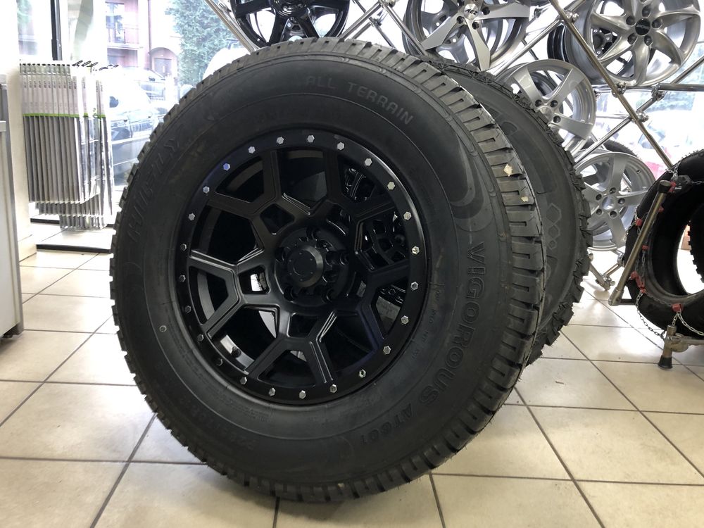 Koła Jeep 5x127 9x17 et0 opony 285/70R17 All Terrain