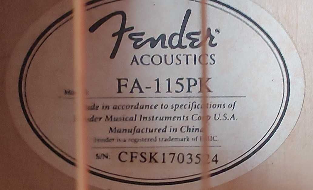 Gitara akustyczna Fender (nowa) z futerałem.