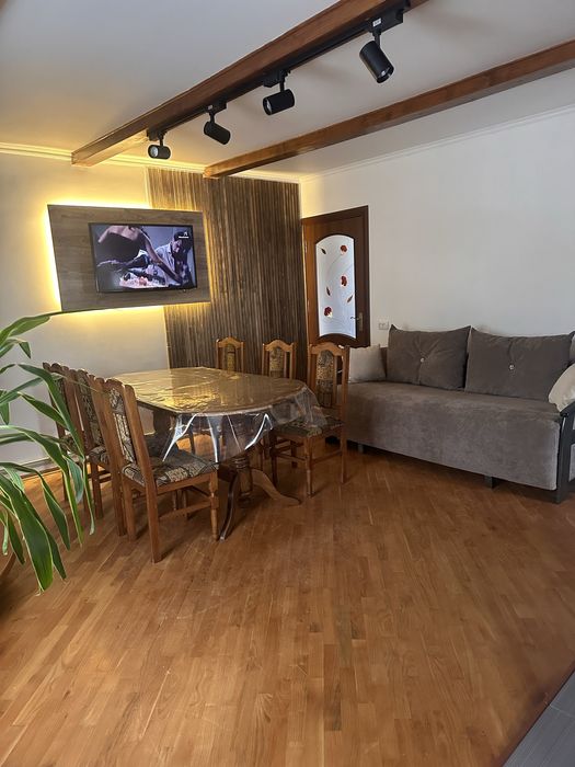 Здається котедж та сімейні апартаменти в Мигово