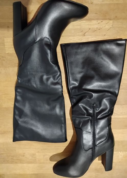 Czarne Długie Kozaki r. 41 Klasyczne Na Słupku Eleganckie Skóra Eko Je