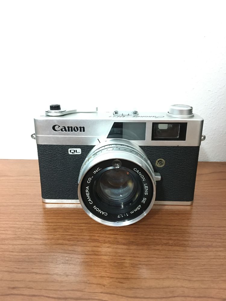 Canon Canonet QL 17