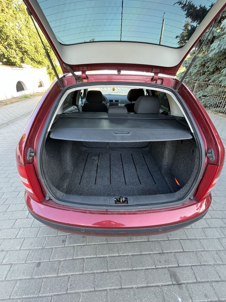Skoda fabia 1.4 Lpg 2005 rok zadbana