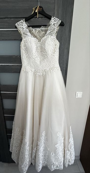 Sprzedam suknię ślubną