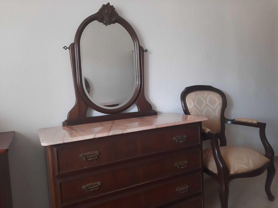 Mobília de quarto completa – alta qualidade, excelente estado!