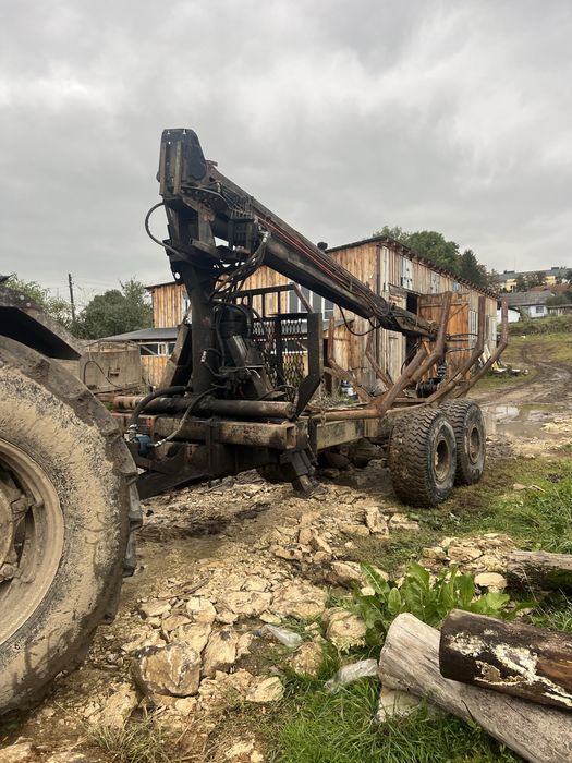 Причіп лісовоз для мтз