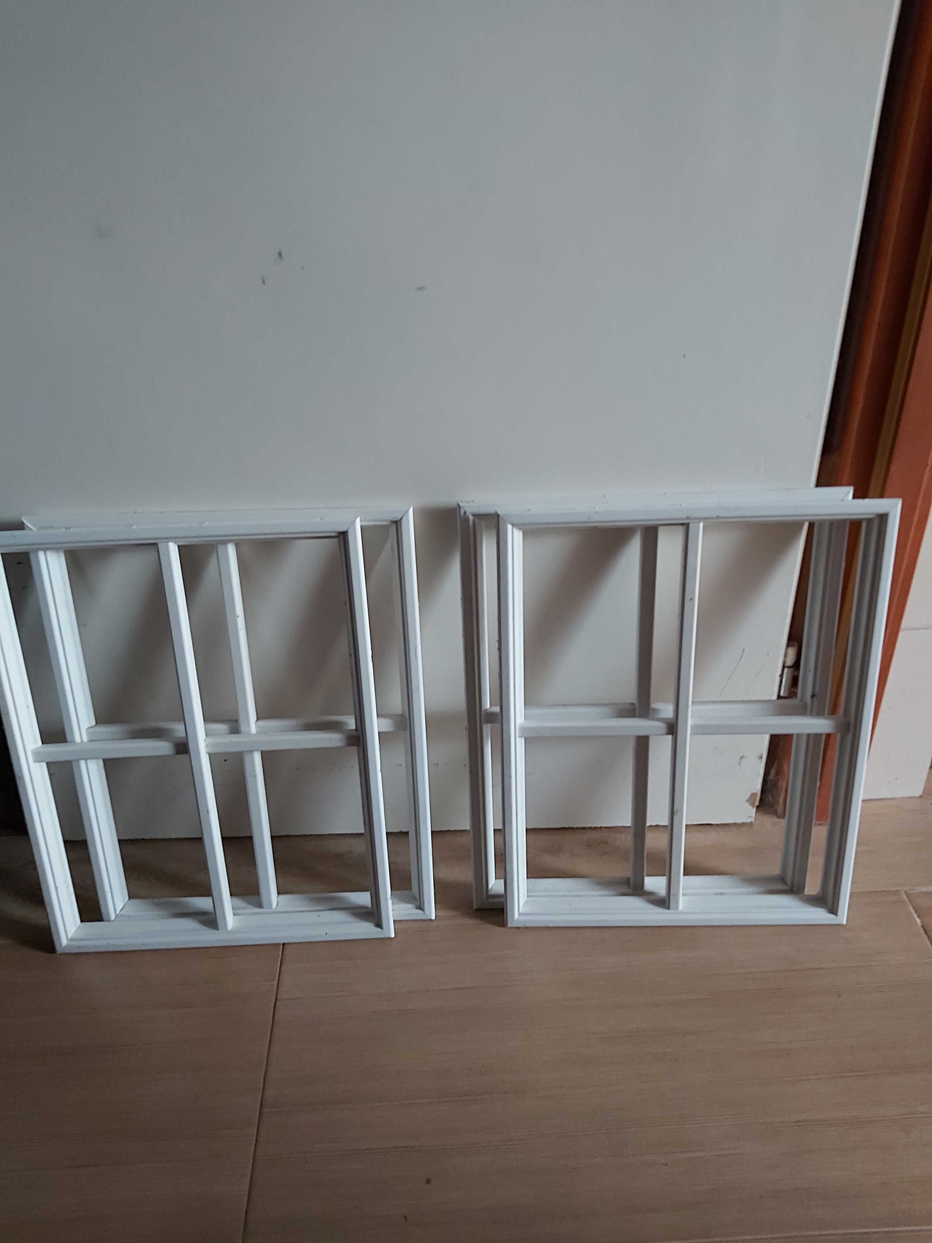 Kratki PCV  do drzwi małe