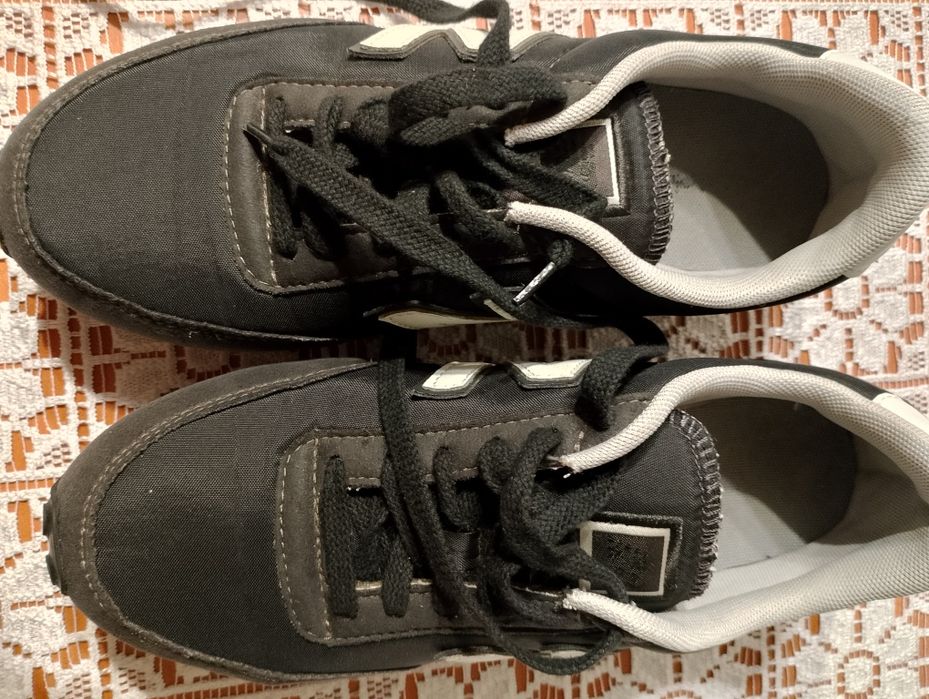 Buty sportowe oryginalne New Balance rozmiar 38 wkładka23,5