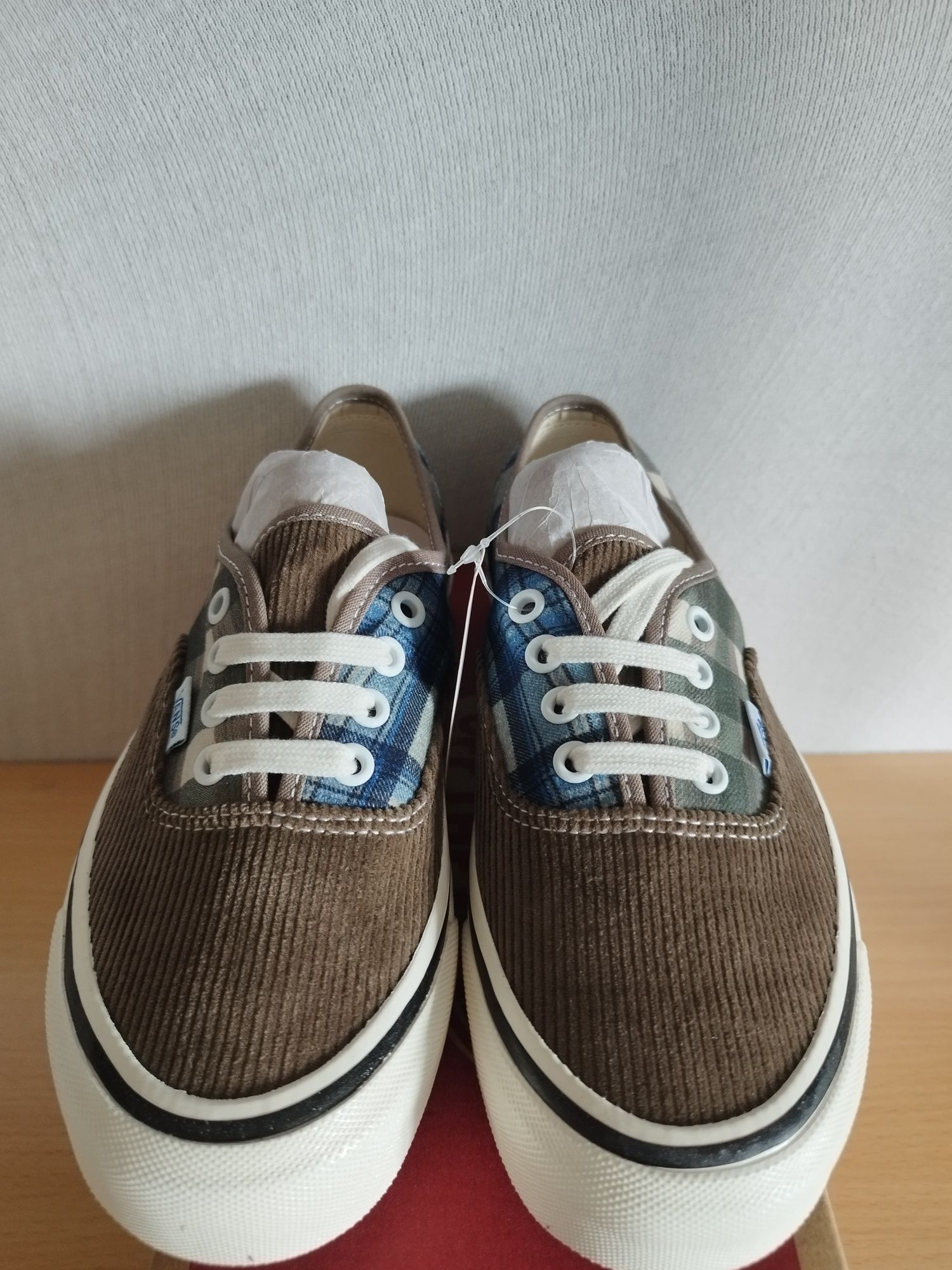 Vans tamanho 39.