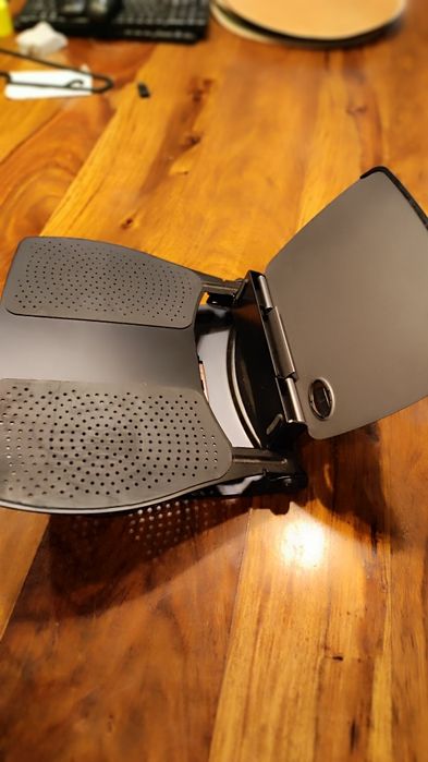 Podstawka, stojak do laptopa z regulacja nachylenia Fellowes