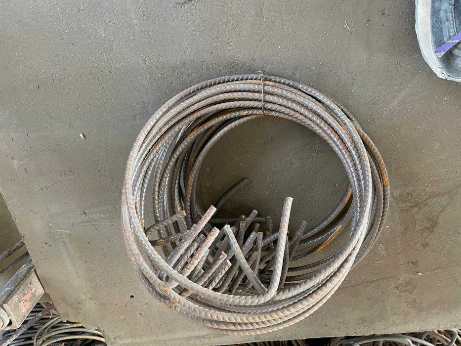 Belki nadprożowe , bloczki , płyty drogowe, płyty yumbo , strzemiona