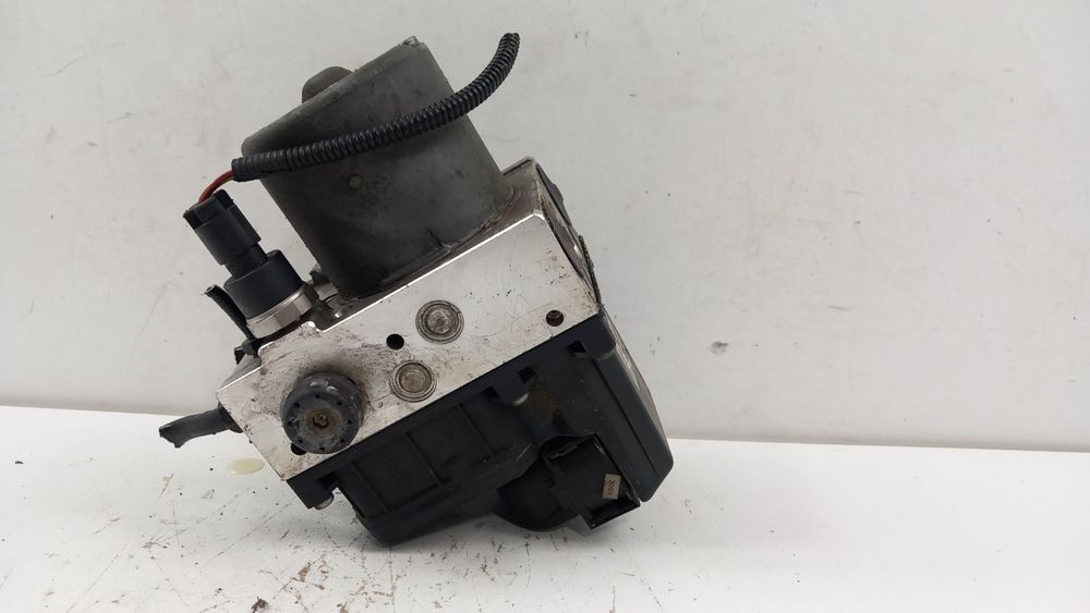 Vw Passat B5 Lift 2.8 V6 4Motion Pompa Abs Esp  0265950054