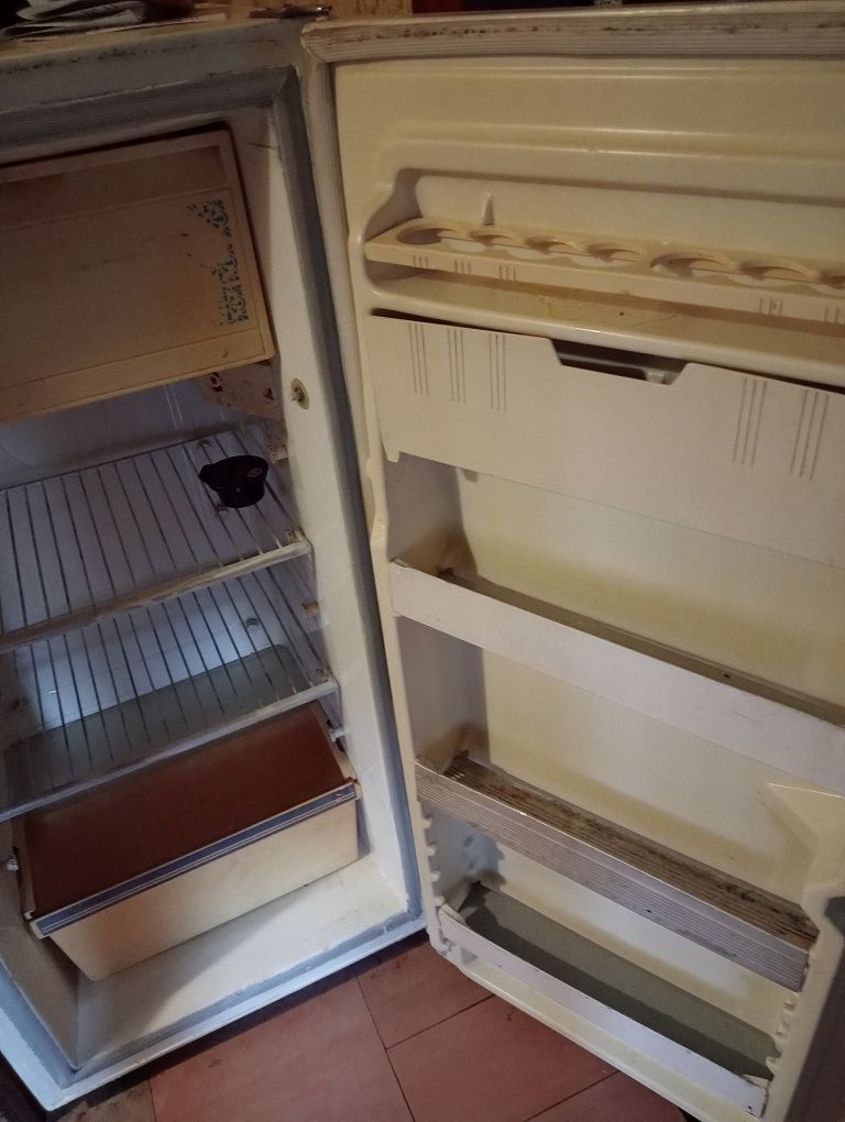 Холодильник Днепр-2.