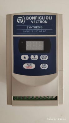 Variador de Frequência MONO/TRIFÁSICO