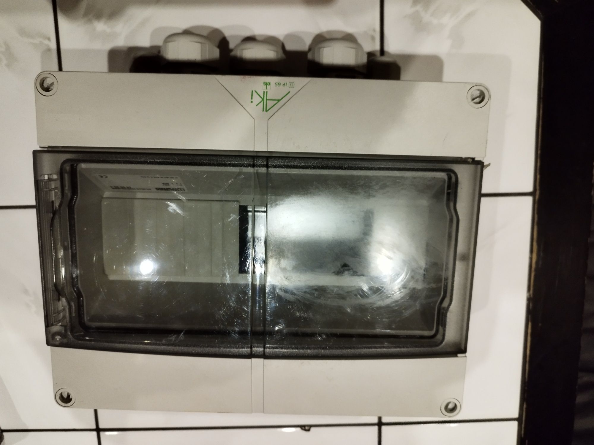 Sprzedam skrzynkę elektryczną
