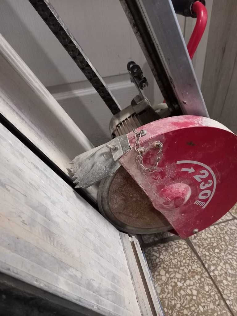 Przecinarka do płytek Dedra DED7831