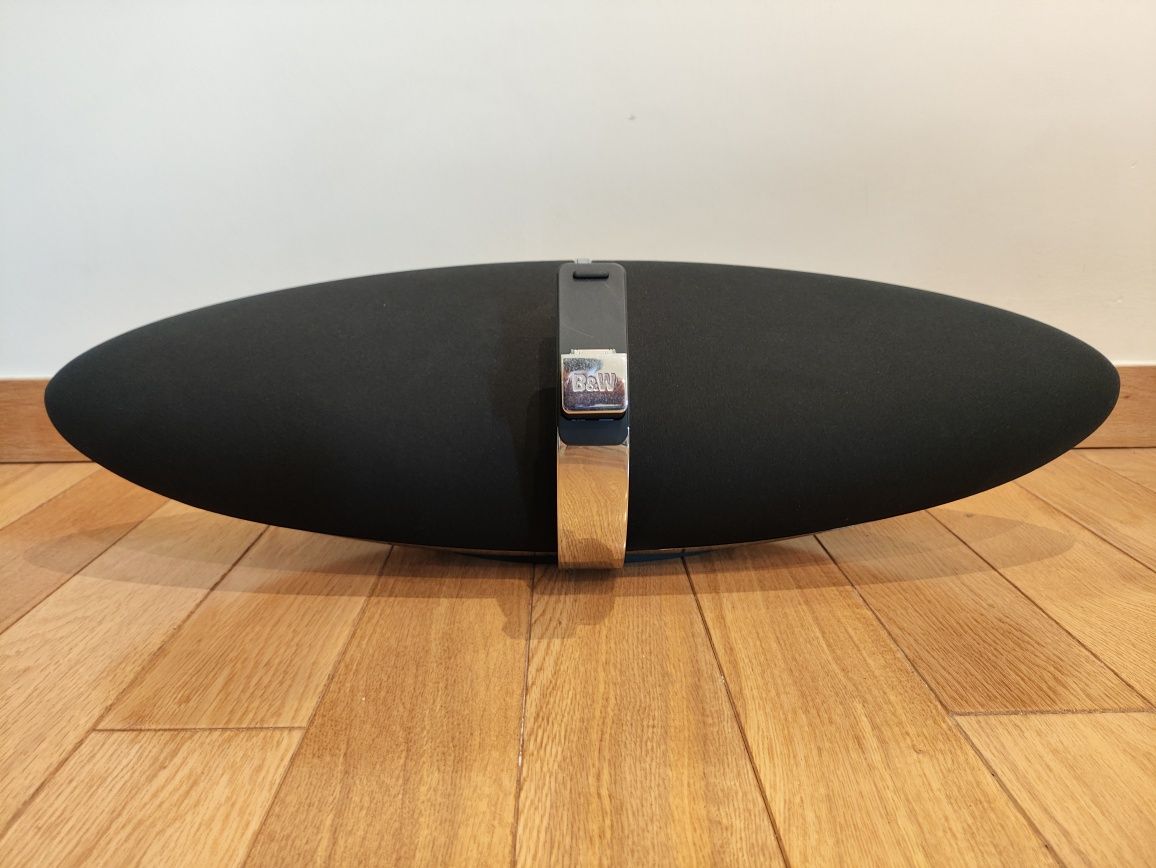 Bowers Wilkins Zeppelin Coluna