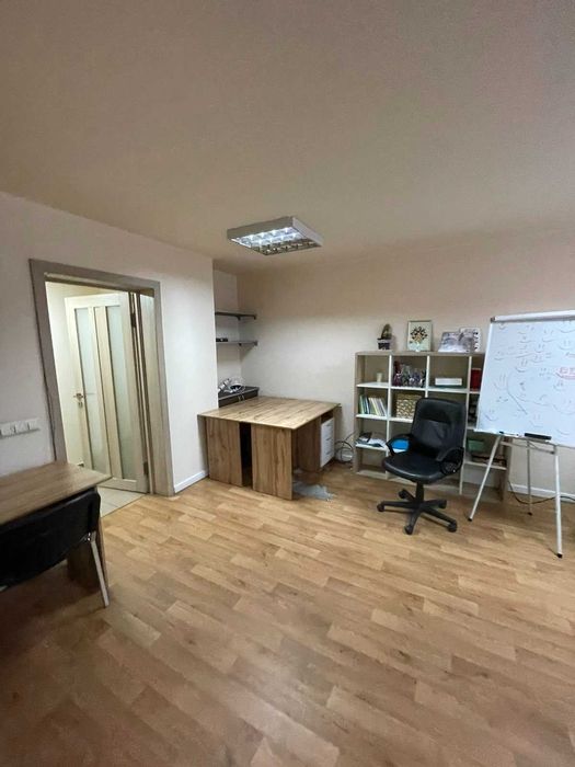 Терміново! Оренда  офісу  у ближньому центрі 16 000 грн / 90 м2 !