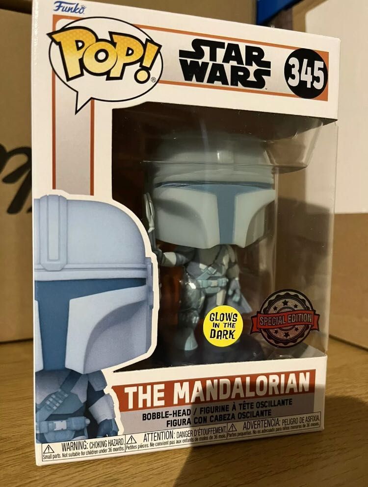 Funko POP! The Mandalorian Star Wars 345 SE GITD
