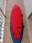 Performance twin fin, Luke Budd. 6'2 and 37 liters.