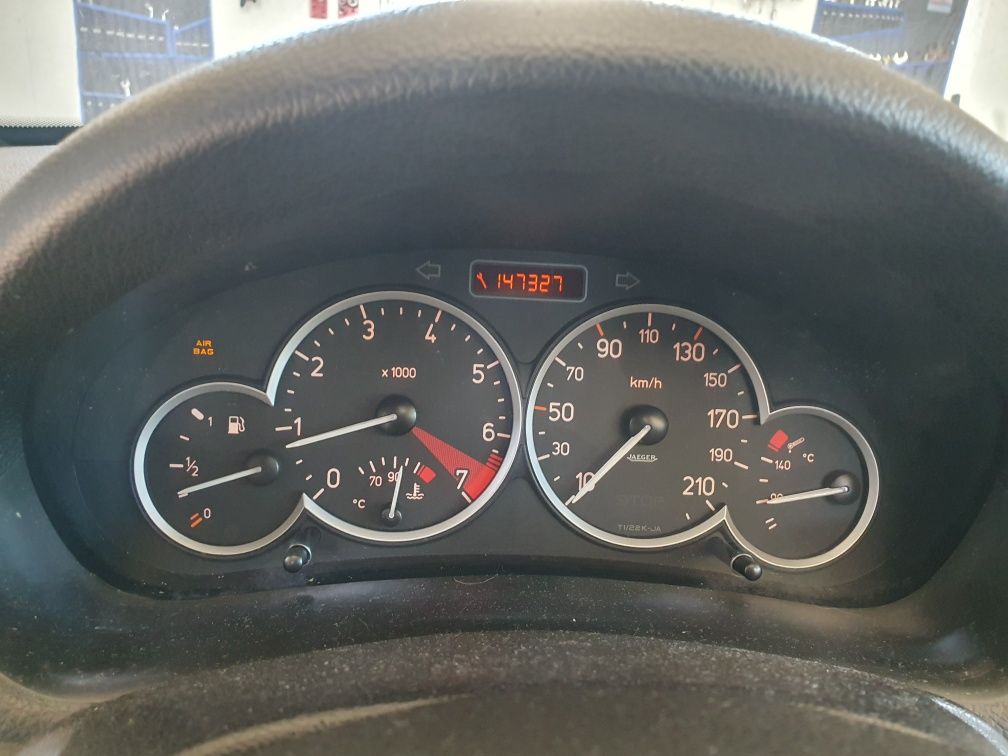 Skrzynia biegów Peugeot 206 CC 03 r 1.6 16v benzyna 140tys km