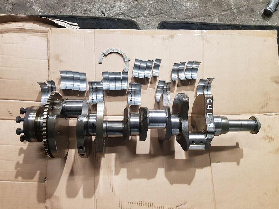 WAŁ KORBOWY DODGE JEEP SRT 6.4 8V TNXE ESG ESH