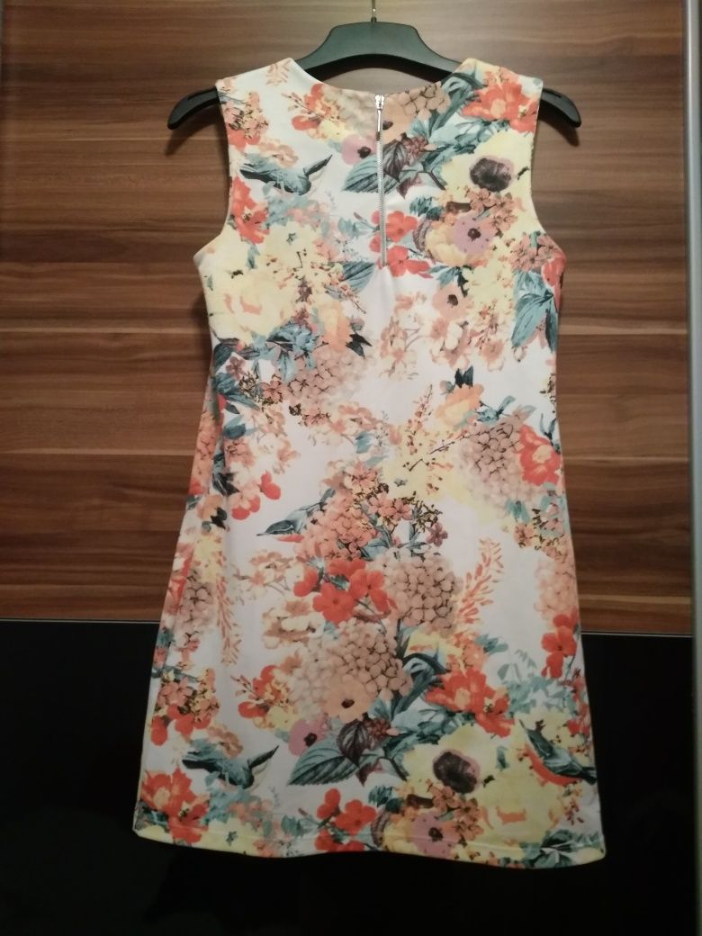 Sukienka Mohito XS