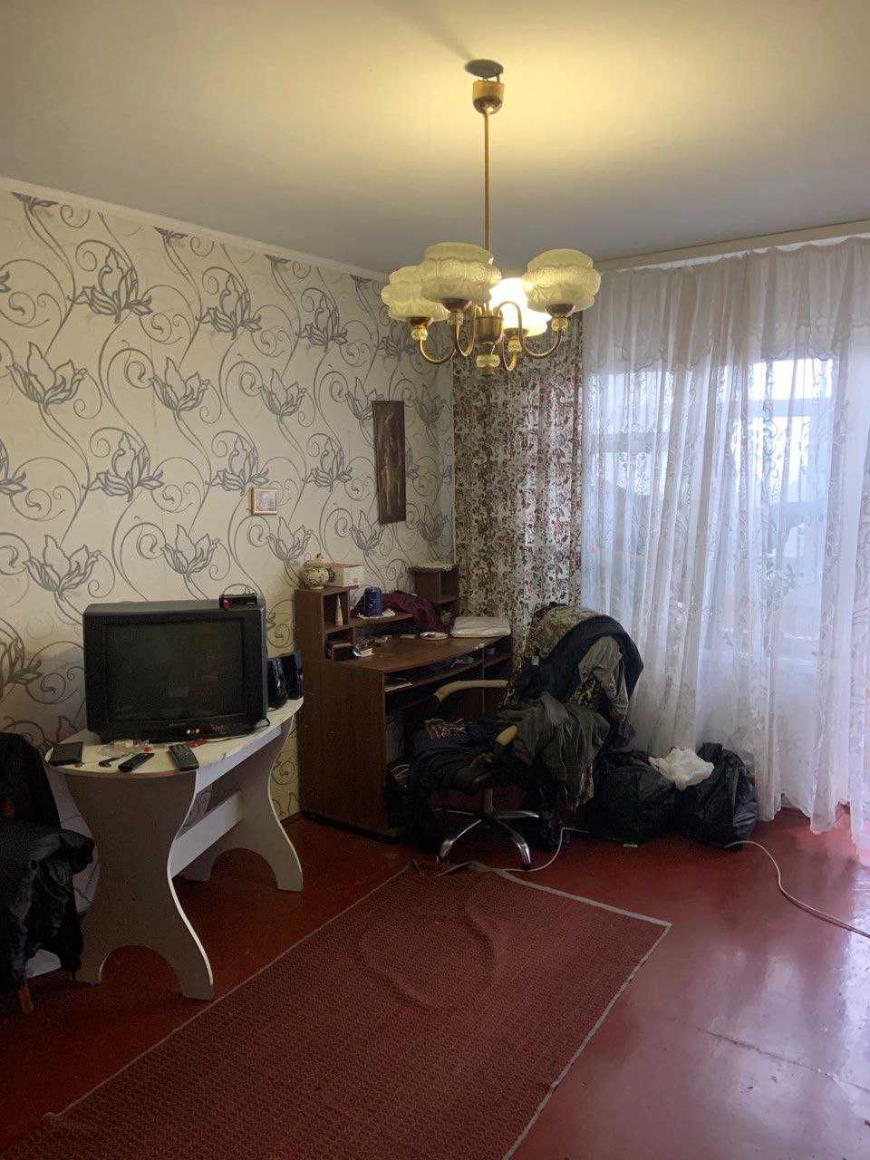 Продам 1-комнатную квартиру Артёма