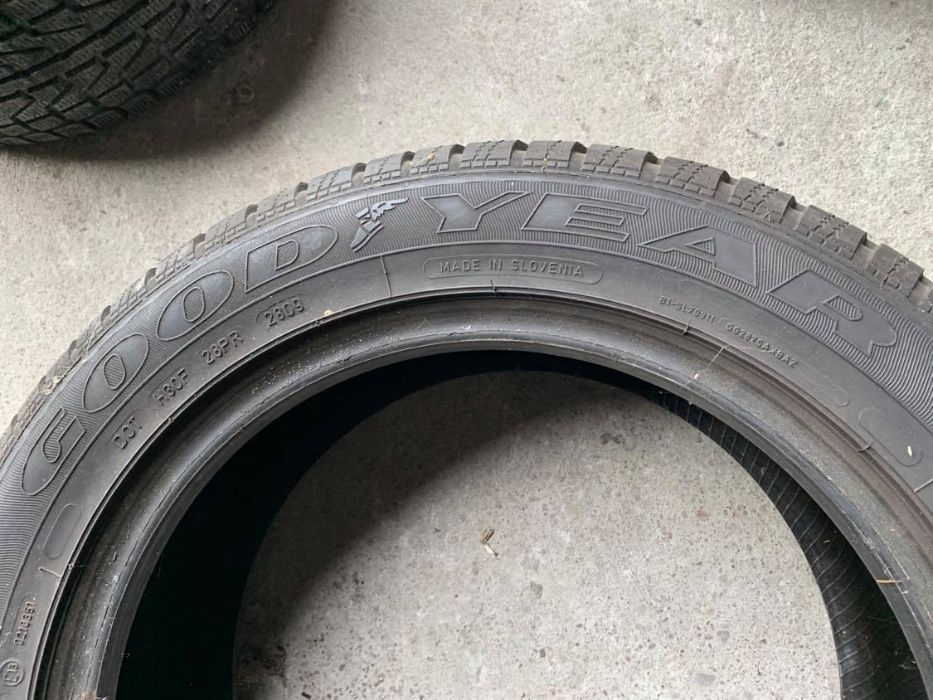 205/55R16 Good Year Ultra Grip Performance