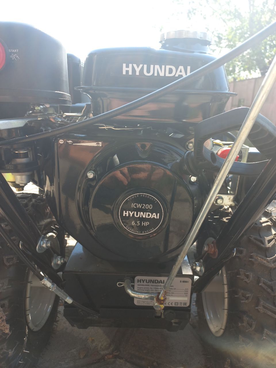 Снігоприбирач Hyundai S 6561
