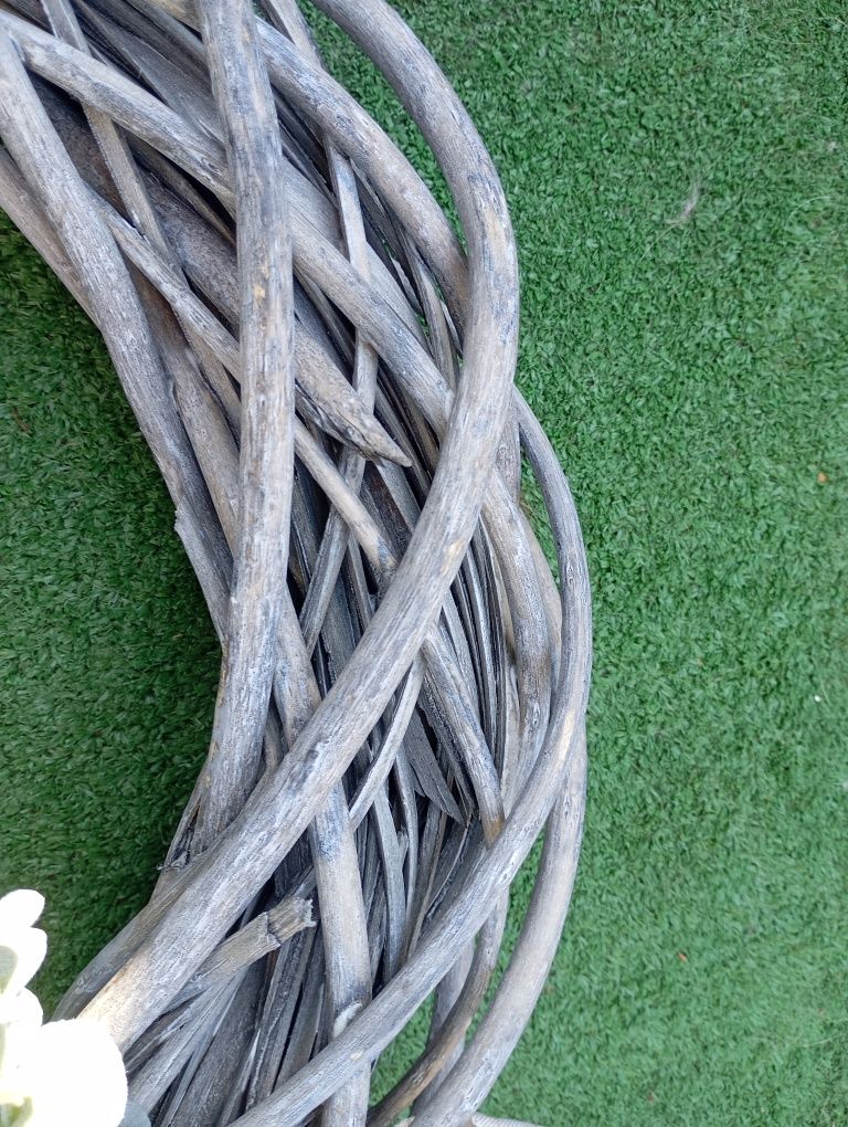 Duży stroik, wianek wieniec na drzwi, ścianę- 45cm białe hortensje