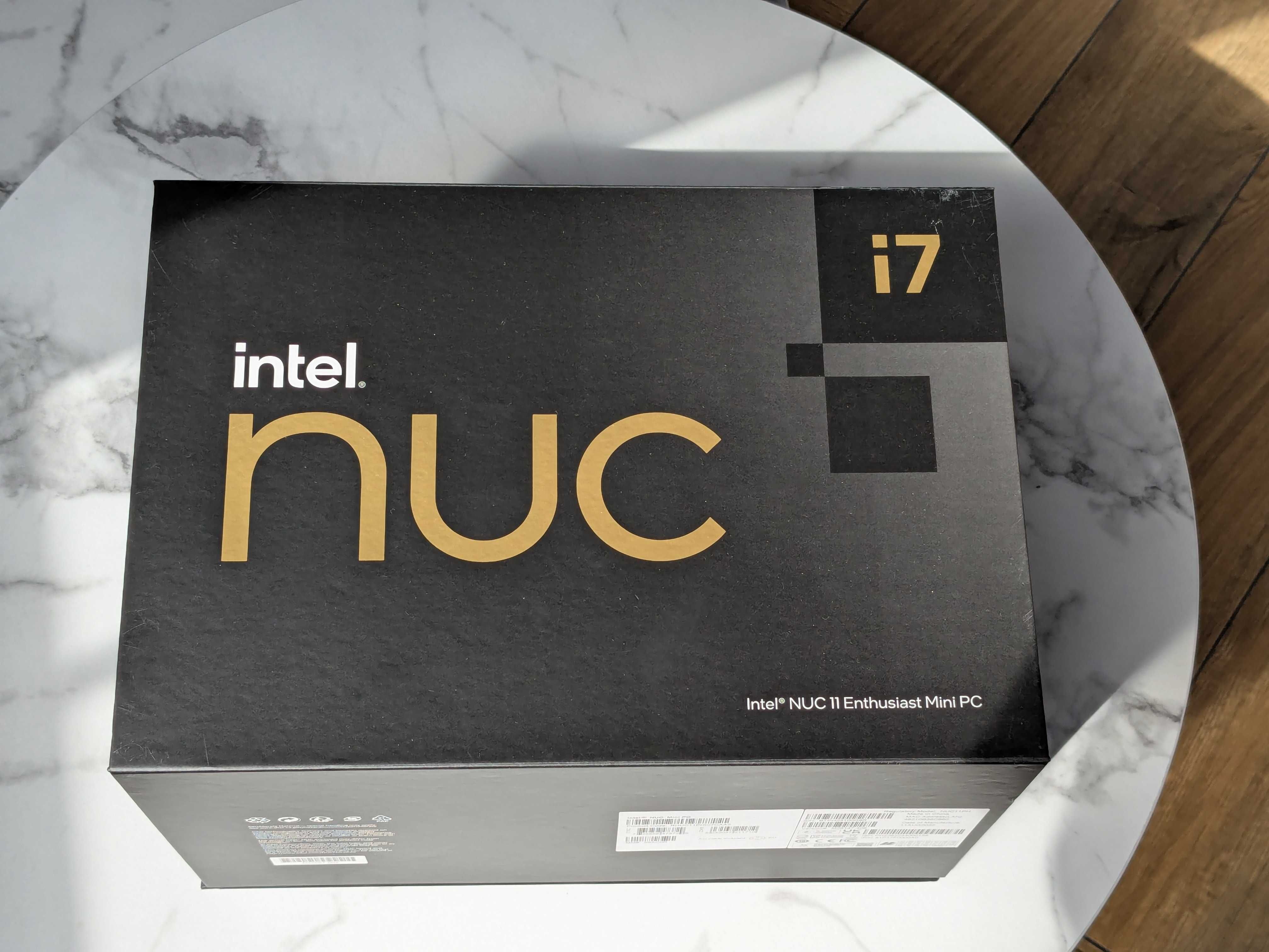 Intel NUC 11 Enthusiast Mini PC gamingowy komputer karta NVIDIA